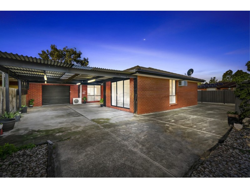 71 Goldsmith Avenue, Delahey VIC 3037