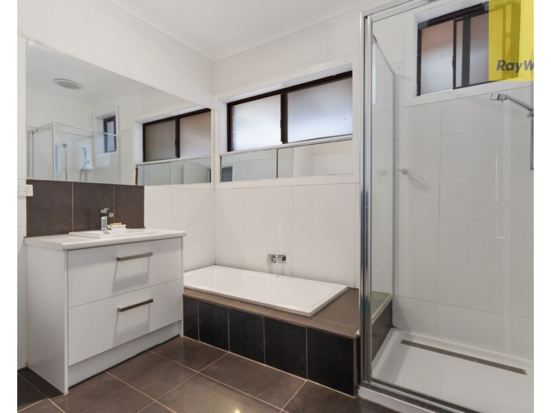 12 Gum Road, Kings Park VIC 3021