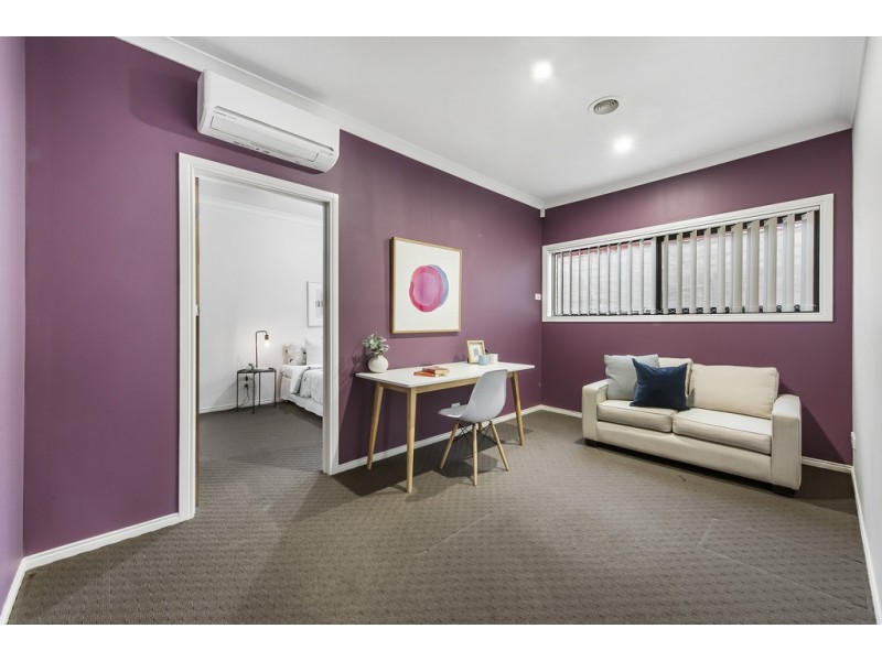 14 Conrad Terrace, Taylors Hill VIC 3037