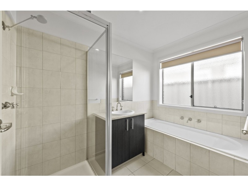 29 David Circuit, Hillside VIC 3037