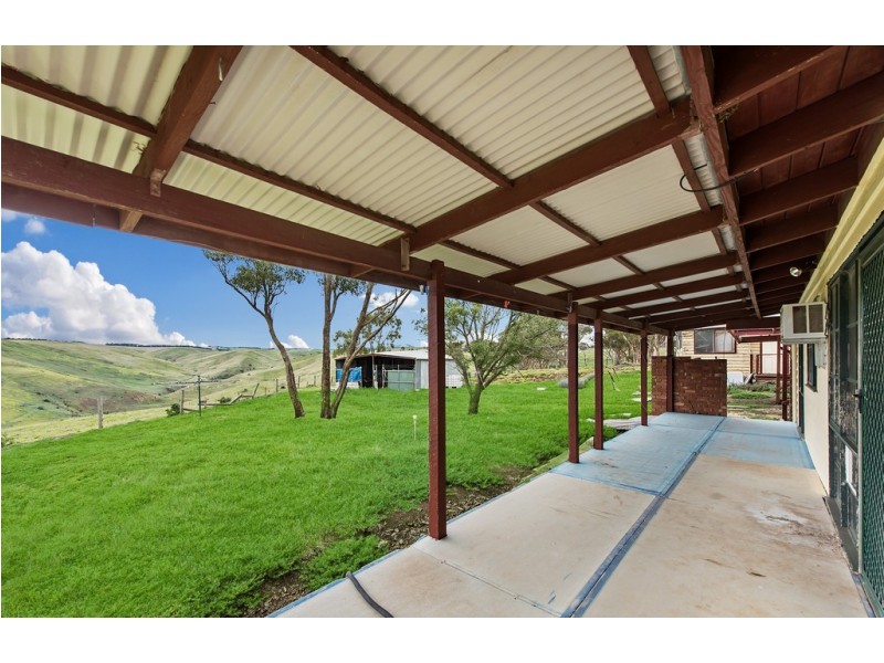 239 Swans Road, Darley VIC 3340