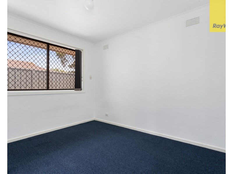 1/43 Carbine Way, Keilor Downs VIC 3038