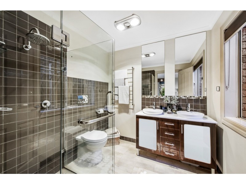 26 Kelland Avenue, Hillside VIC 3037