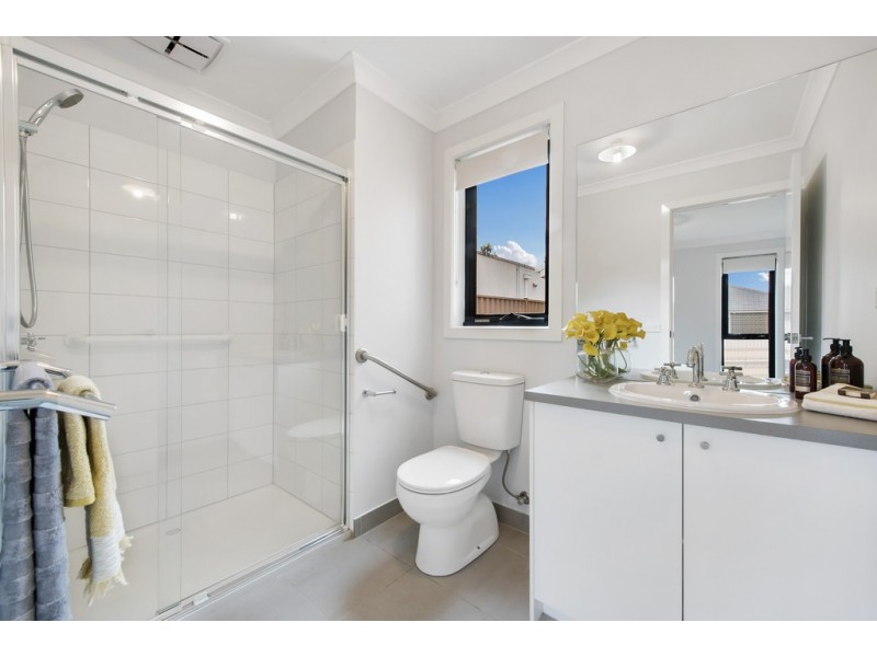 1/6 Highwood Drive, Hillside VIC 3037