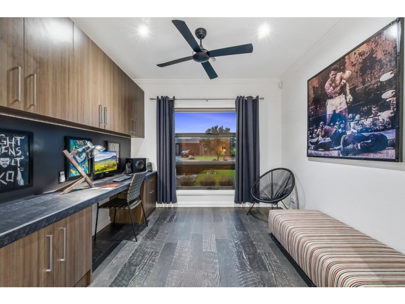 3 Moira Court, Taylors Hill VIC 3037