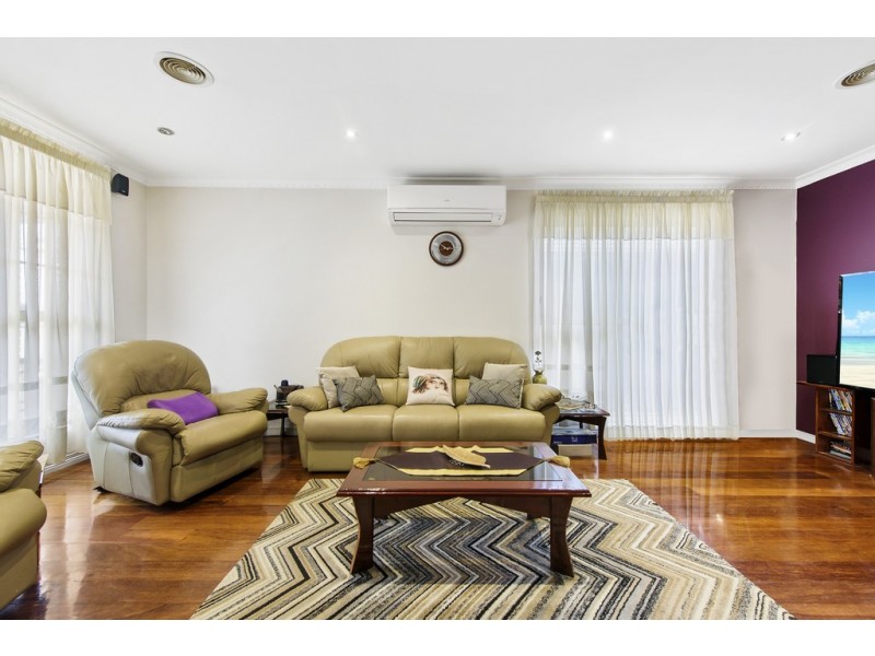 30 Hispano Drive, Keilor Downs VIC 3038