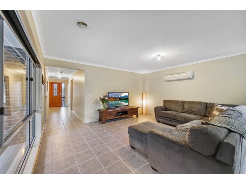 5 Remington Street, Burnside Heights VIC 3023