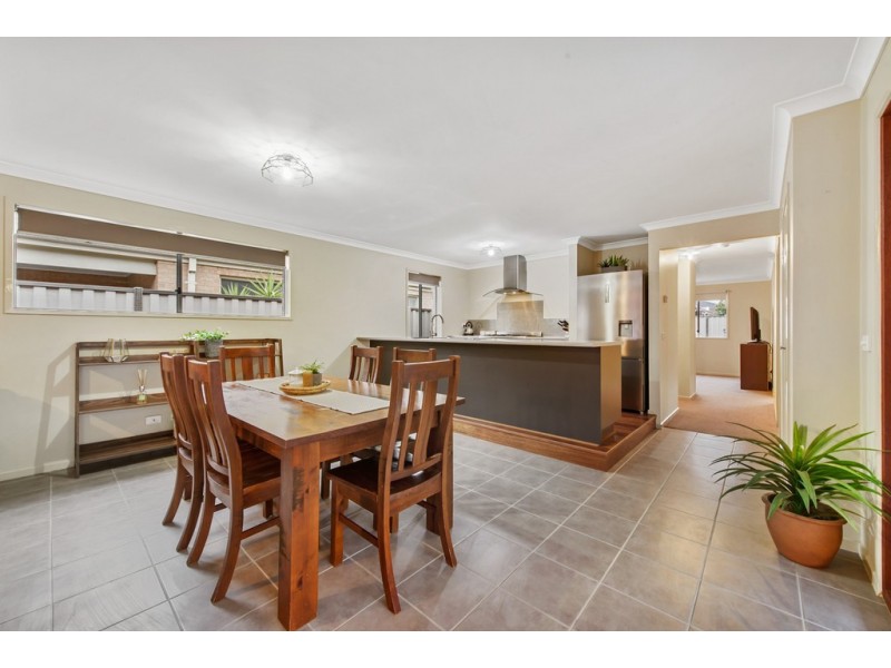 5 Remington Street, Burnside Heights VIC 3023