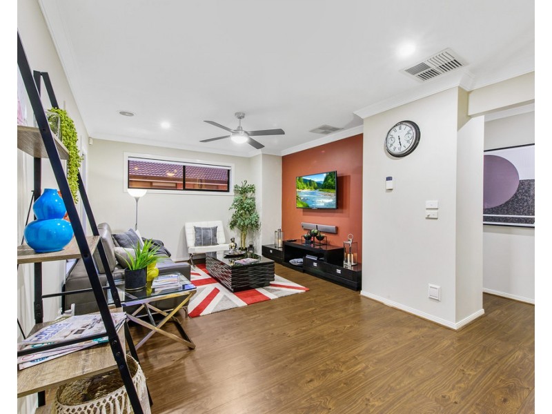 20 Morton Boulevard, Taylors Hill VIC 3037