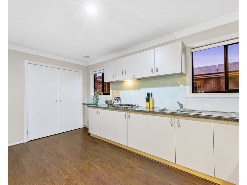 20 Morton Boulevard, Taylors Hill VIC 3037