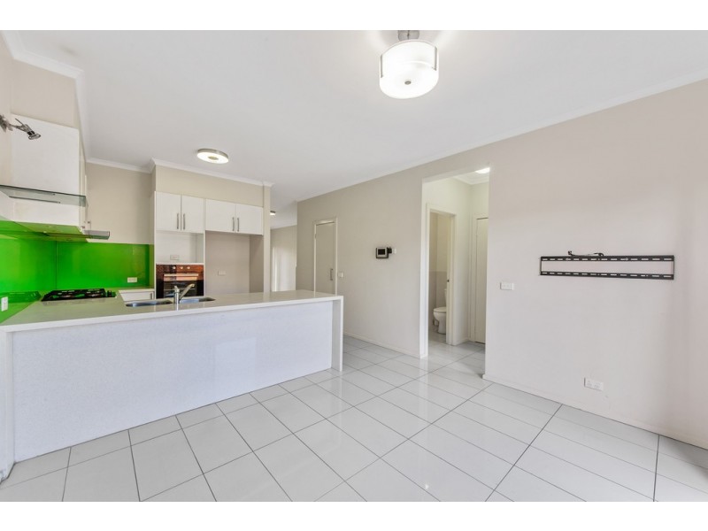 12 The Glades, Taylors Hill VIC 3037