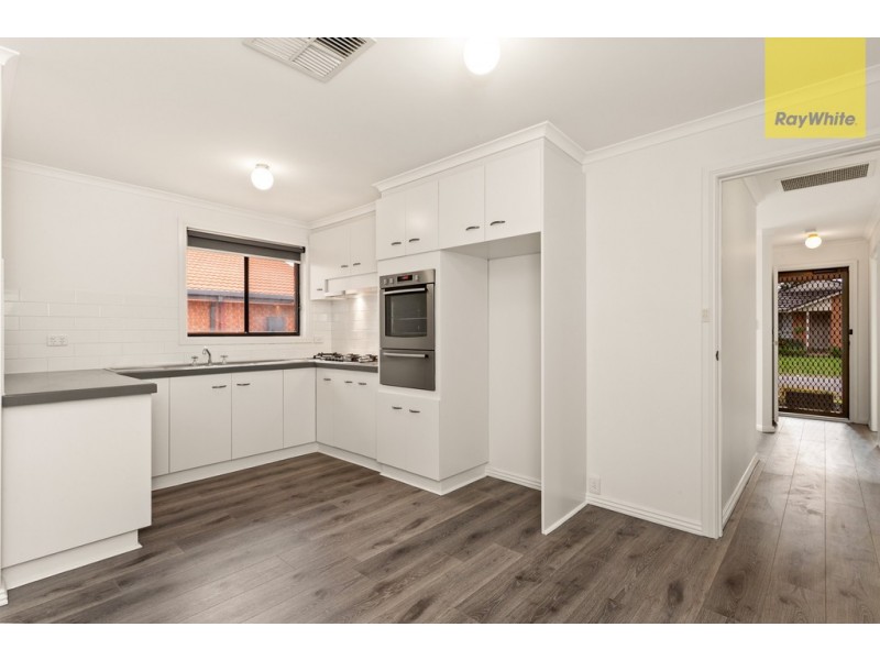 25 Saratoga Crescent, Keilor Downs VIC 3038