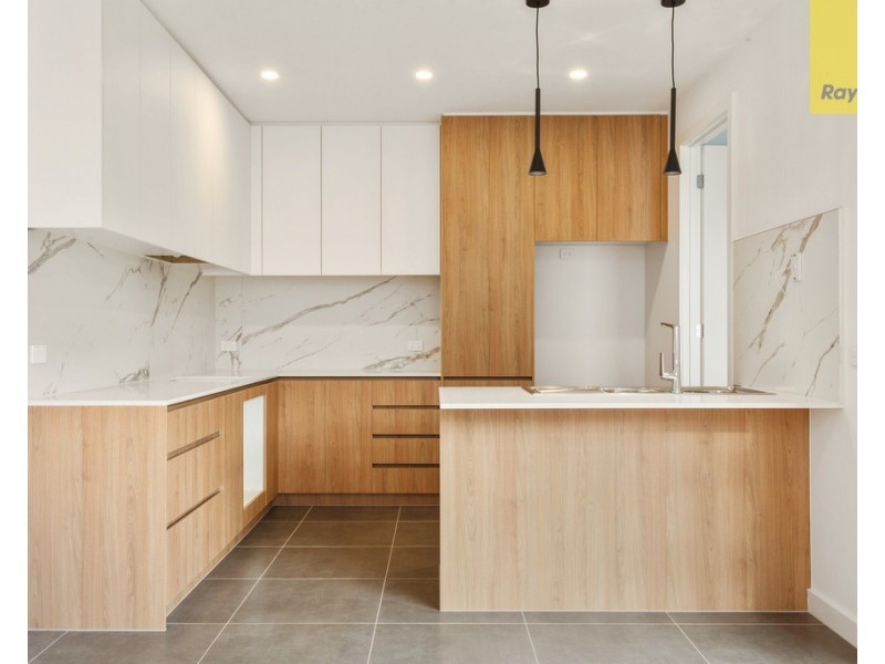 8C Rutherglen way, Taylors Lakes VIC 3038