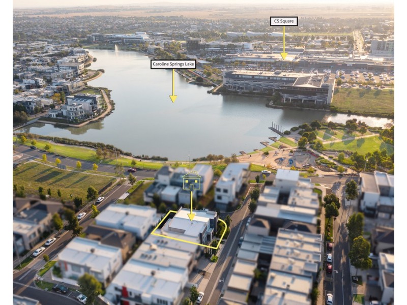 7 Waterview Walk, Caroline Springs VIC 3023