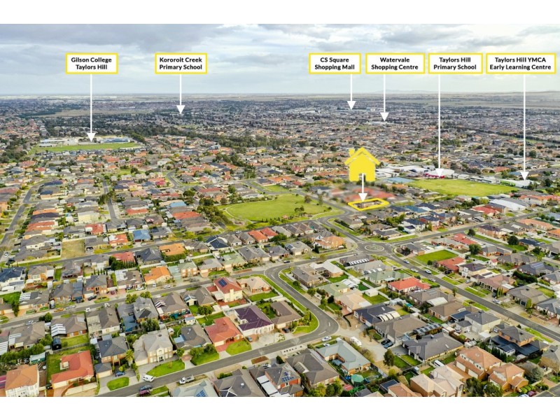 17 Glenelg Boulevard, Taylors Hill VIC 3037