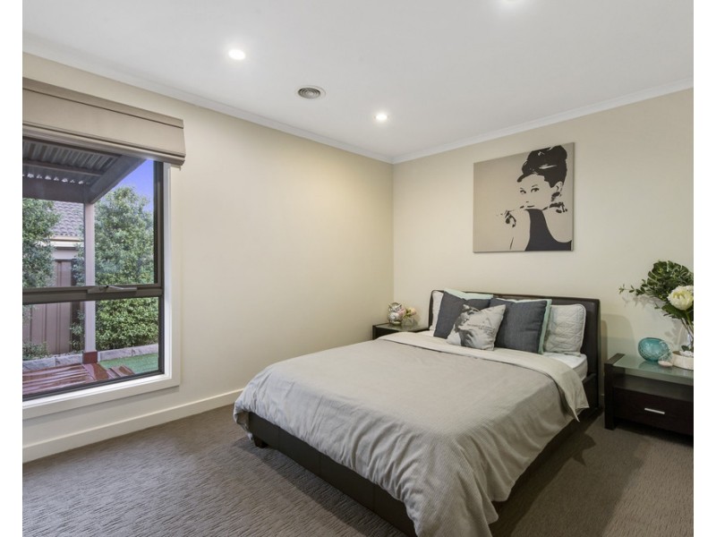 9 Wilkins Crescent, Burnside Heights VIC 3023