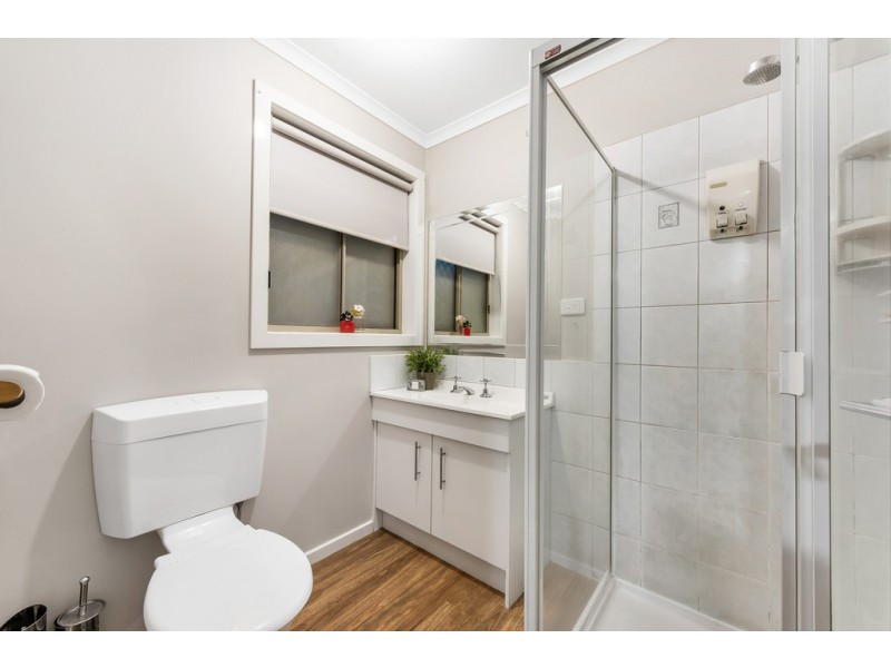 9 Cooper Court, Delahey VIC 3037