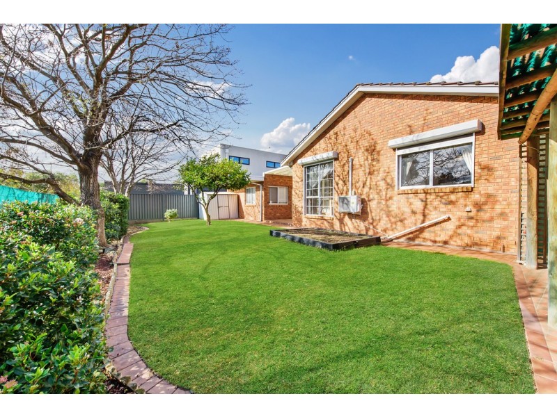 58 Reed Crescent, Taylors Lakes VIC 3038