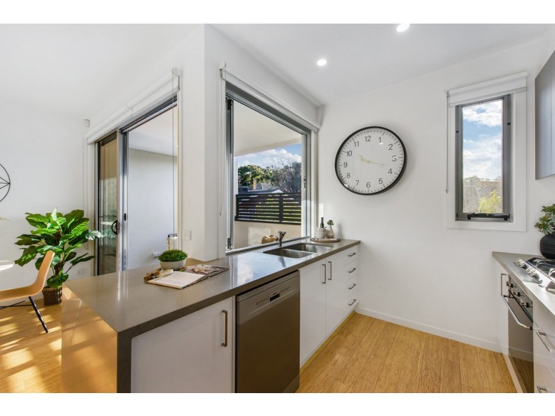 3/7 Ellesmere Parade, Rosanna VIC 3084