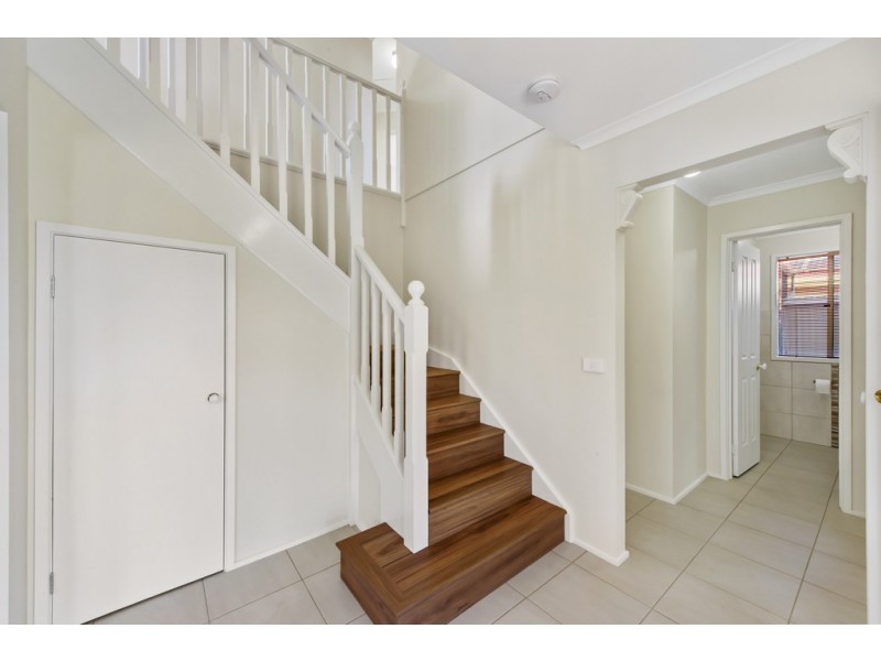 4 Pastoral Place, Sydenham VIC 3037