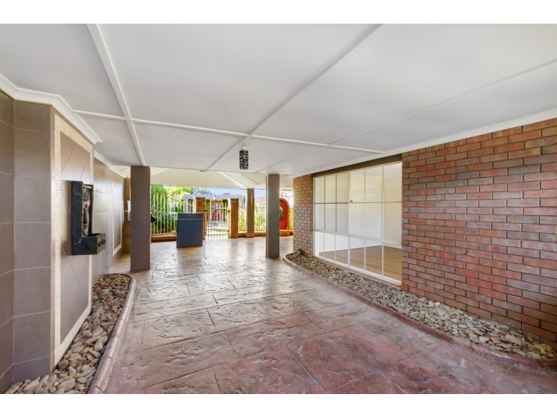 4 Pastoral Place, Sydenham VIC 3037