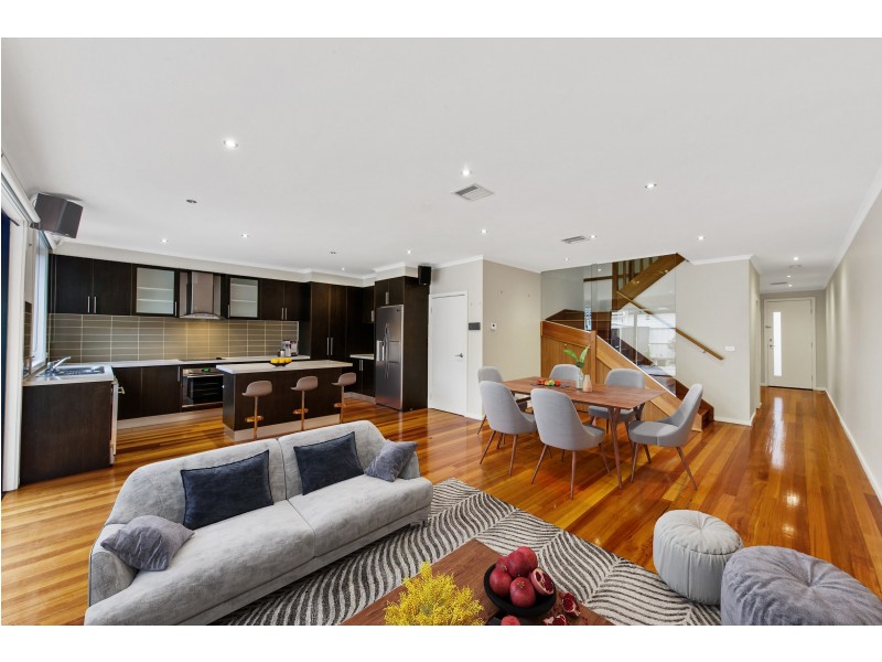 1/2A Lindenow Street, Maidstone VIC 3012