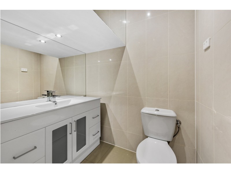 1/2A Lindenow Street, Maidstone VIC 3012