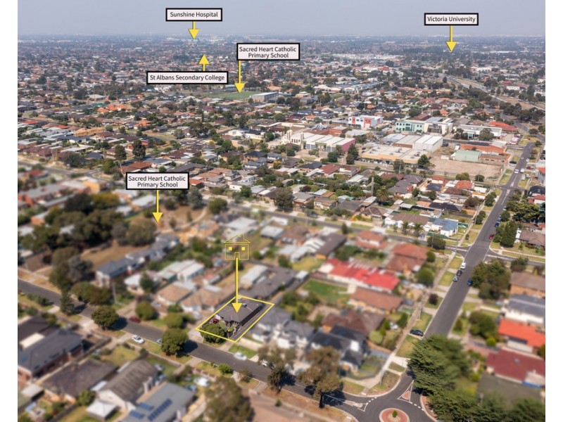 1/153 Fox Street, St Albans VIC 3021