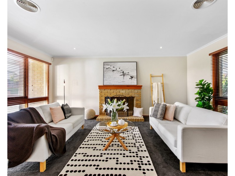 3 Singer Avenue, Keilor Downs VIC 3038