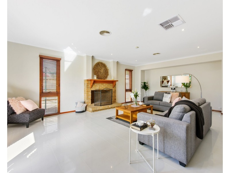 3 Singer Avenue, Keilor Downs VIC 3038