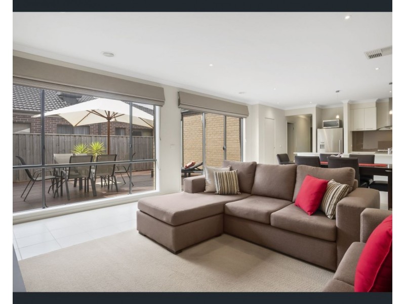 48 Crossway Avenue, Tarneit VIC 3029