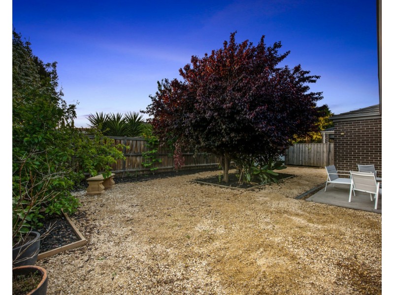 71 Bangalay Drive, Brookfield VIC 3338