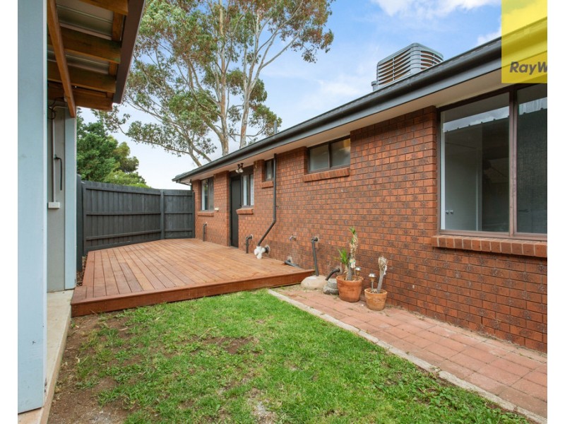 1/2 Sirius Court, Keilor Downs VIC 3038