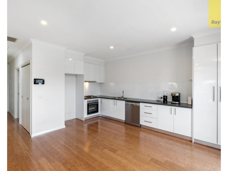 4/106 William Street, St Albans VIC 3021