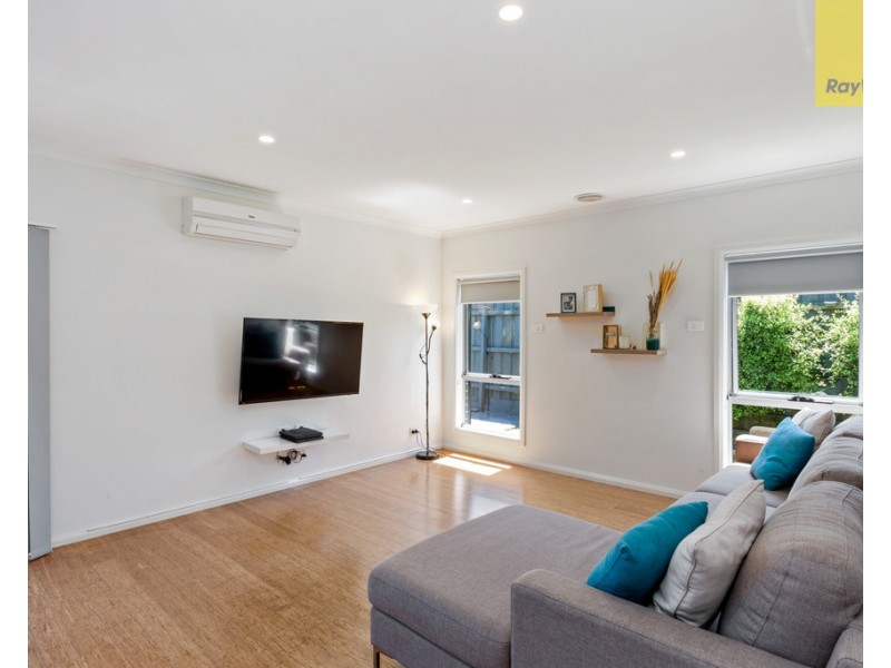 4/106 William Street, St Albans VIC 3021