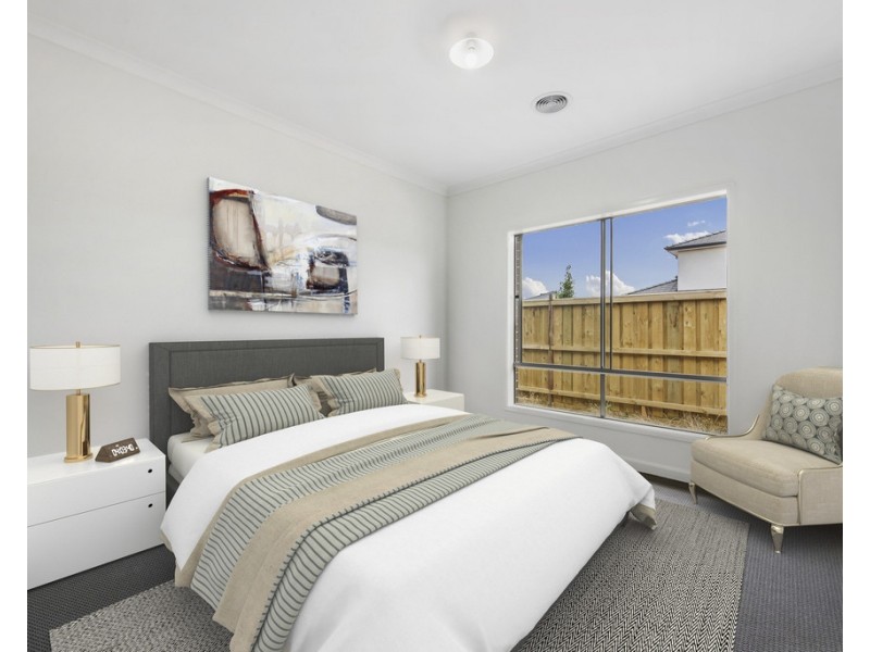 16 Juniper Grove, Rockbank VIC 3335