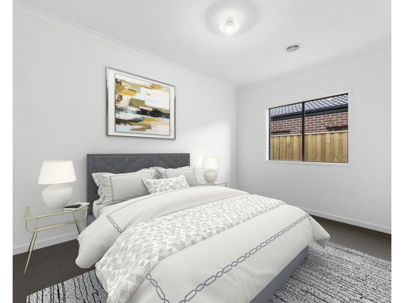 16 Juniper Grove, Rockbank VIC 3335