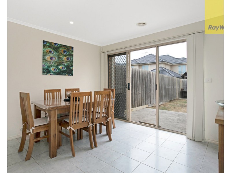 2/59 Jade Way, Hillside VIC 3037