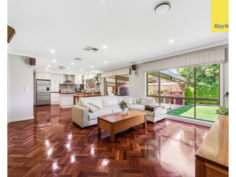 45 Solent Crescent, Taylors Lakes VIC 3038