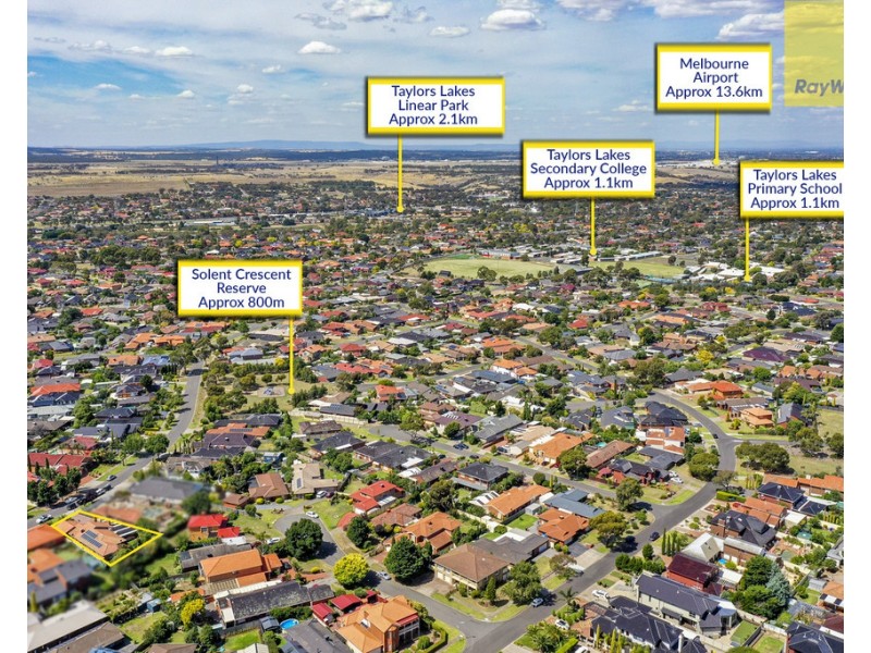 45 Solent Crescent, Taylors Lakes VIC 3038