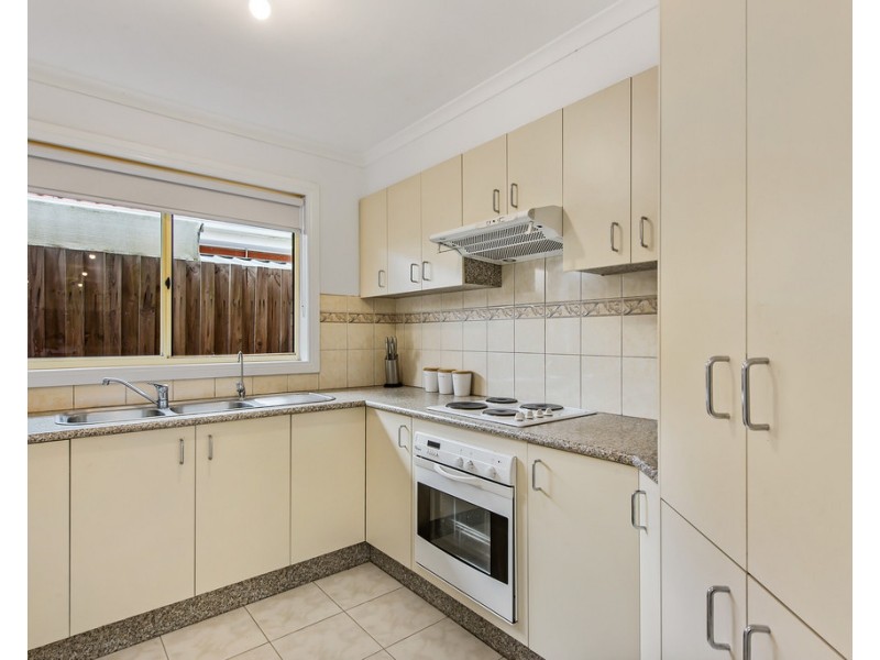 47 Oarsome Drive, Delahey VIC 3037