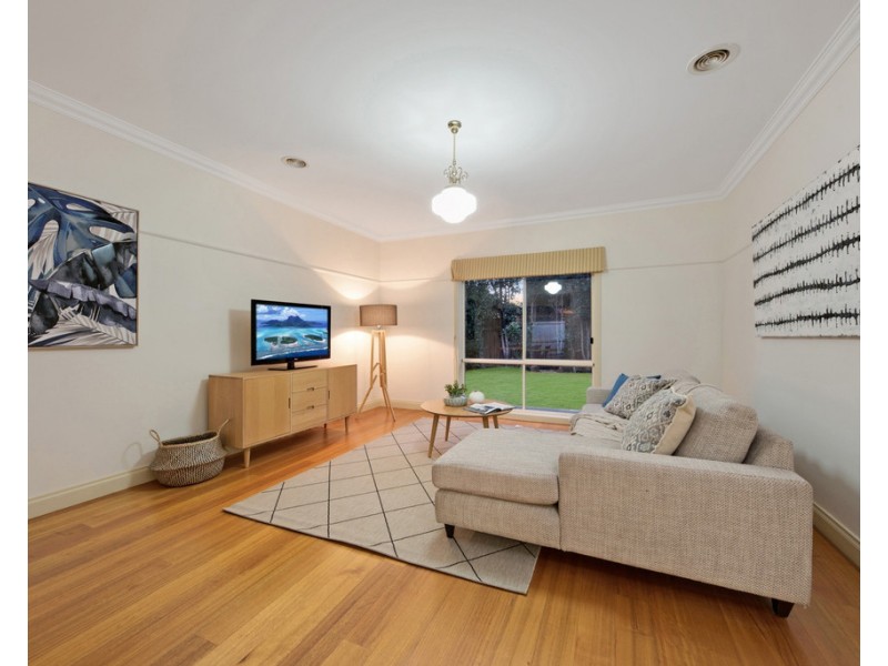 48 Jacaranda Drive, Taylors Hill VIC 3037