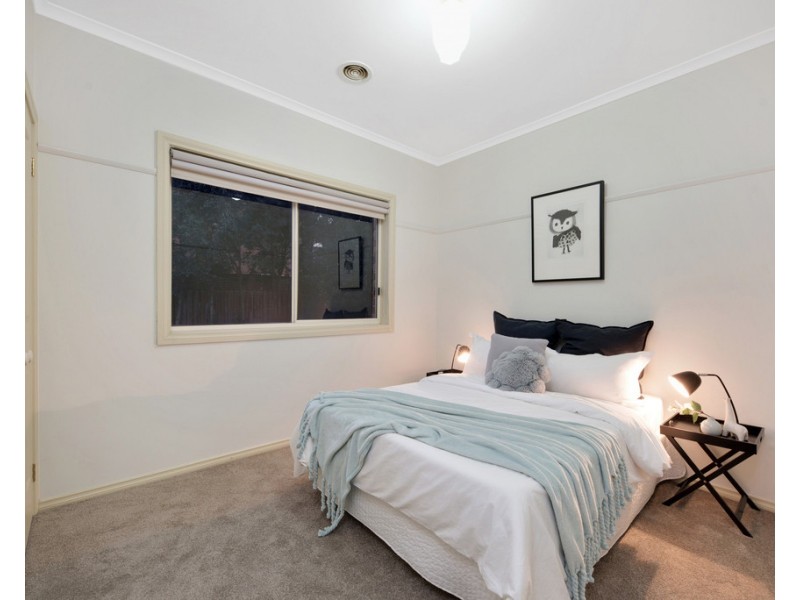 48 Jacaranda Drive, Taylors Hill VIC 3037