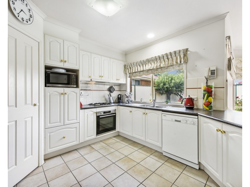 6 Antonie Avenue, Delahey VIC 3037