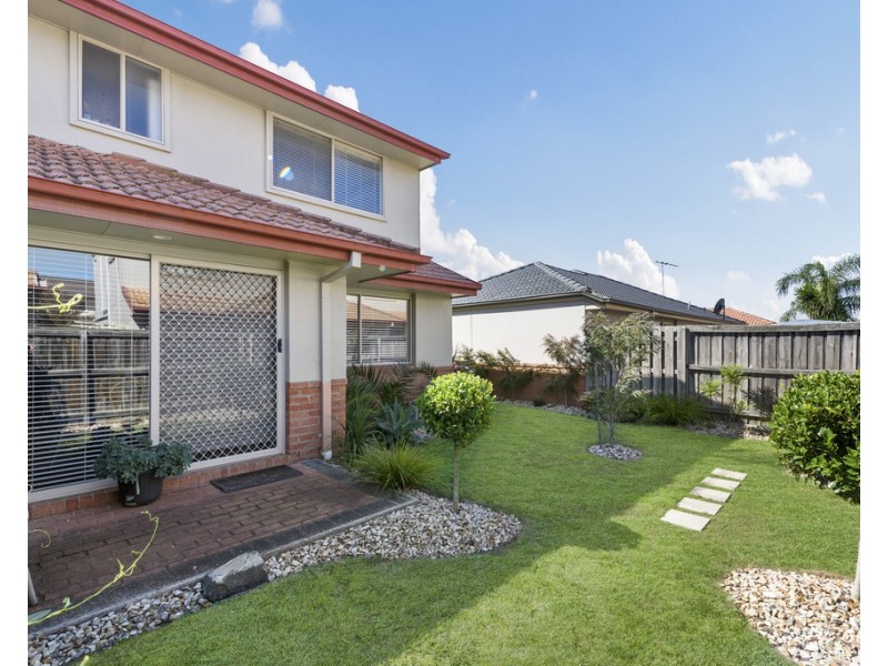 2/330 Sydenham Road, Sydenham VIC 3037