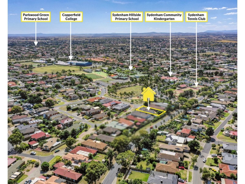 11 Balam Green, Sydenham VIC 3037