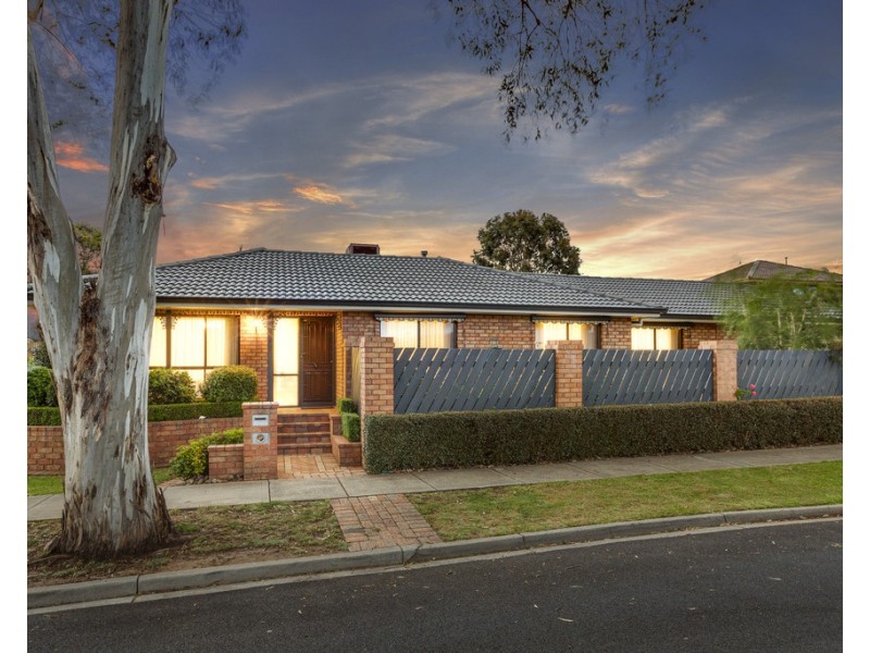 4 Apollo Road, Taylors Lakes VIC 3038