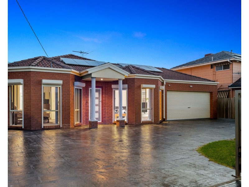 17 Woods Street, St Albans VIC 3021