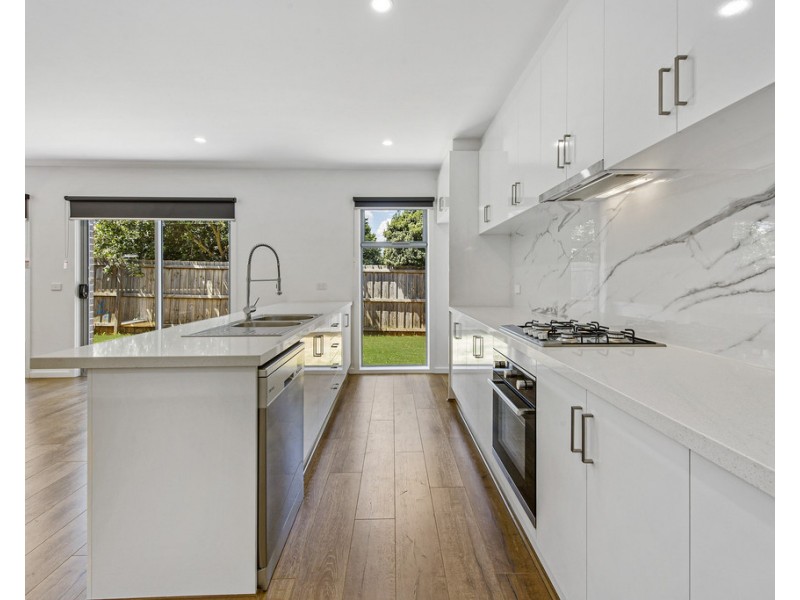 4/34 Albert Road, Sydenham VIC 3037