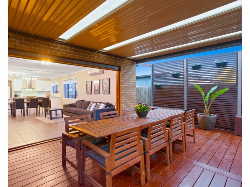 1 Synergy Court, Taylors Hill VIC 3037